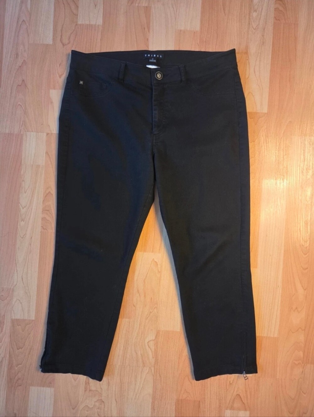 Tribe ankle zip crop skinny jeans